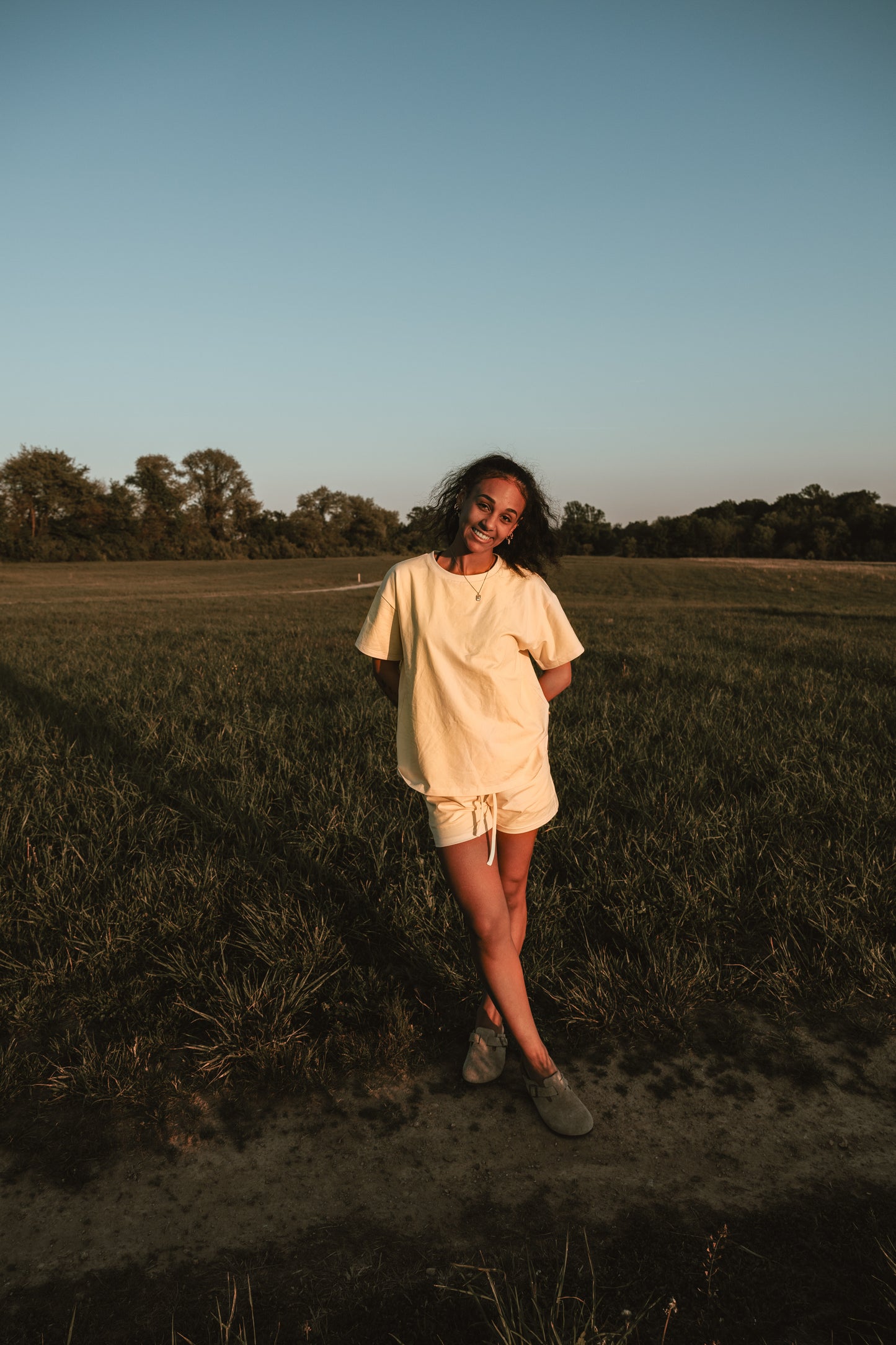 Airy Essentials Everyday T-Shirt - Buttercream (Mama)