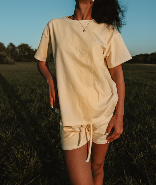Airy Essentials Everyday T-Shirt - Buttercream (Mama)